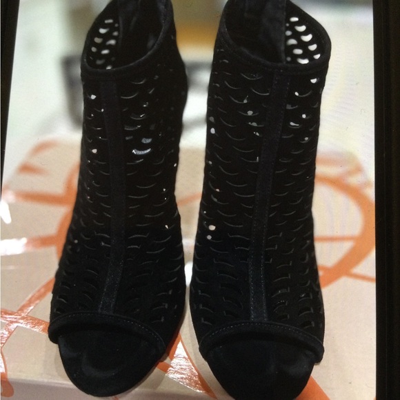 VIA SPIGA BLACK SUEDE BOOTIES - Picture 2 of 9